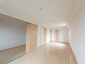 のマンスリーマンション・ウィークリーマンション「ラフレシール　トレス 701・洋室(No.1246392)」メイン画像