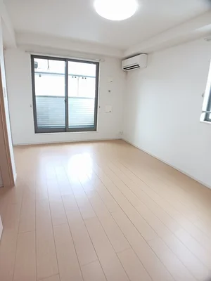 のマンスリーマンション・ウィークリーマンション「ベストウォール　アヅチⅠ 202・洋室(No.1246450)」メイン画像