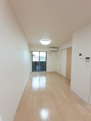 のマンスリーマンション・ウィークリーマンション「ロベルタⅡ 102・洋室(No.1246649)」メイン画像