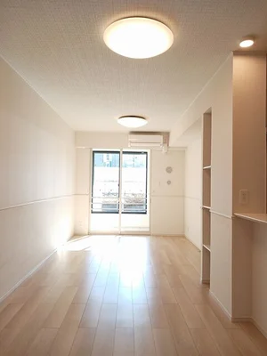 のマンスリーマンション・ウィークリーマンション「ウィルⅠ 102・洋室(No.1246677)」メイン画像