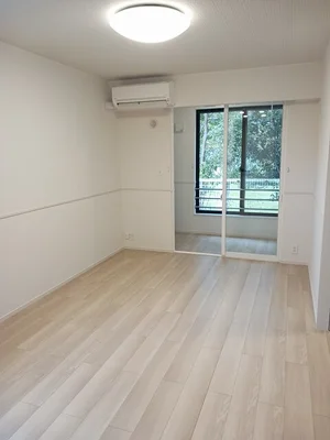 のマンスリーマンション・ウィークリーマンション「ロイヤルＳ＆Ｃ　Ａ 101・洋室(No.1246681)」メイン画像