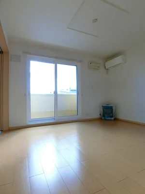 のマンスリーマンション・ウィークリーマンション「ウッドビレッジⅢ 201・洋室(No.1246923)」メイン画像