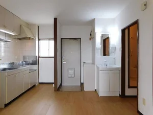 のマンスリーマンション・ウィークリーマンション「グランメール大場Ａ 203・和室(No.1246934)」メイン画像