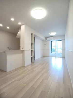 岩出市のマンスリーマンション・ウィークリーマンション「スウィート岩出Ⅲ 102・洋室(No.1247105)」メイン画像