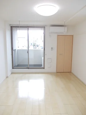 のマンスリーマンション・ウィークリーマンション「メゾン　フォーリスト 204・洋室(No.1247239)」メイン画像