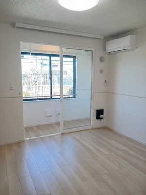 のマンスリーマンション・ウィークリーマンション「コラット 103・洋室(No.1247254)」メイン画像