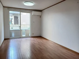 のマンスリーマンション・ウィークリーマンション「サニーコートパルＥ 102・洋室(No.1247573)」メイン画像