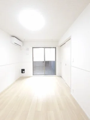 のマンスリーマンション・ウィークリーマンション「エクセレント　フィオーレＡ 102・洋室(No.1247703)」メイン画像