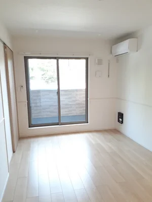 拓殖大学八王子国際キャンパス周辺のマンスリーマンション・ウィークリーマンション「ラ　ポルテ　ルージュⅣ 202・洋室(No.1247704)」メイン画像