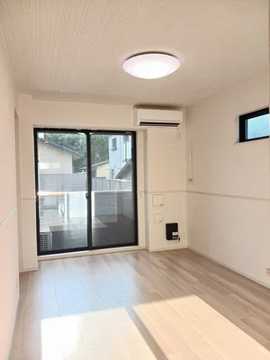 のマンスリーマンション・ウィークリーマンション「Ｌ’ｈｉｖｅｒ 104・洋室(No.1247980)」メイン画像