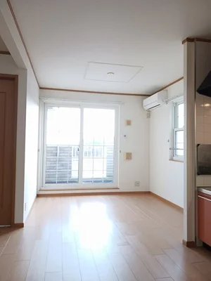 のマンスリーマンション・ウィークリーマンション「ビッグ　フォレスト　Ａ 201・洋室(No.1248014)」メイン画像