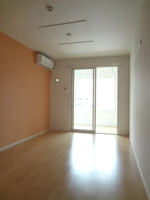 のマンスリーマンション・ウィークリーマンション「ラブリーⅡ　Ｂ 102・洋室(No.1248077)」メイン画像