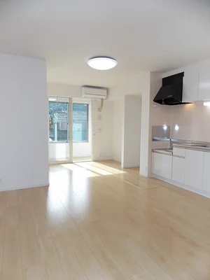 のマンスリーマンション・ウィークリーマンション「リ・ミノーレ 105・洋室(No.1248096)」メイン画像