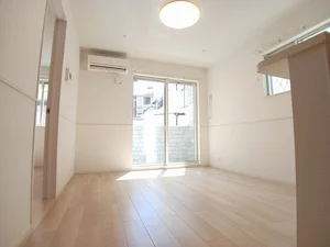 のマンスリーマンション・ウィークリーマンション「ケセラセラ 101・洋室(No.1248156)」メイン画像