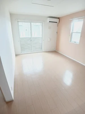 のマンスリーマンション・ウィークリーマンション「フレスクーラⅣ 104・洋室(No.1248220)」メイン画像