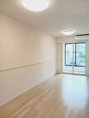 のマンスリーマンション・ウィークリーマンション「アミュレット 103・洋室(No.1248317)」メイン画像