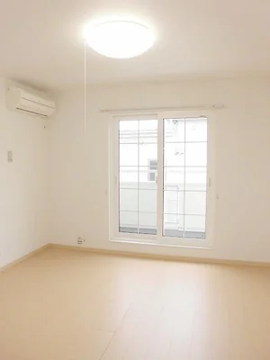 のマンスリーマンション・ウィークリーマンション「フィオーレ　ＴＡＫＡ 201・洋室(No.1248344)」メイン画像