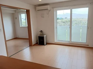 深川駅（北海道）のマンスリーマンション・ウィークリーマンション「カームリーメムＢ 104・LDK(No.1248463)」メイン画像