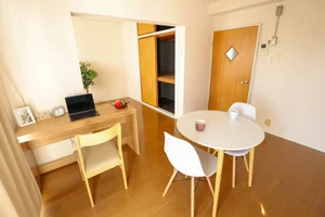 富山県の株式会社TOCORO.のマンスリーマンション・ウィークリーマンション「広々1LDK!4名まで可！Wifi駐車場無料✨家具家電TM56 205(No.1248540)」メイン画像