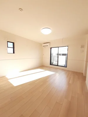 のマンスリーマンション・ウィークリーマンション「エル　ソレアード 202・洋室(No.1248679)」メイン画像