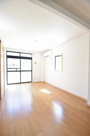 のマンスリーマンション・ウィークリーマンション「ソレイユⅠ 105・洋室(No.1248685)」メイン画像