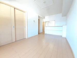 のマンスリーマンション・ウィークリーマンション「メゾンヒルズ・モトミヤ　Ⅱ 203・洋室(No.1248731)」メイン画像