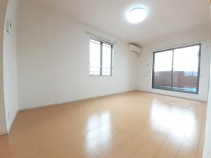 のマンスリーマンション・ウィークリーマンション「ＳＵＮ・ＭＫＨ　Ⅲ 301・洋室(No.1248737)」メイン画像