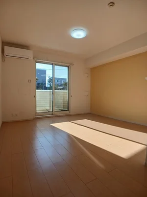 のマンスリーマンション・ウィークリーマンション「カーサグランデⅢ 103・洋室(No.1248882)」メイン画像