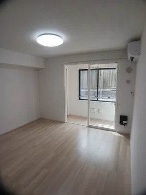 愛知工科大学自動車短期大学周辺のマンスリーマンション・ウィークリーマンション「カーサガウディ 105・洋室(No.1248966)」メイン画像