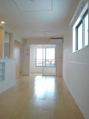 富山県の大東建託リーシング株式会社のマンスリーマンション・ウィークリーマンション「Ｐｏ　Ｐｏ　華 201・洋室(No.1248996)」メイン画像