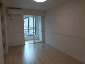 のマンスリーマンション・ウィークリーマンション「ラグジュアリーハウス　ベベ 201・洋室(No.1249007)」メイン画像