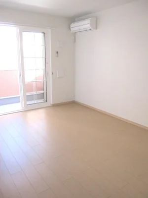 小牧市のマンスリーマンション・ウィークリーマンション「ヴィ　エレガントⅡ 103・洋室(No.1249048)」メイン画像