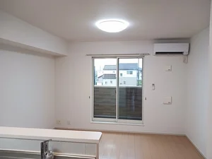 のマンスリーマンション・ウィークリーマンション「メイ　クラール 202・洋室(No.1249055)」メイン画像