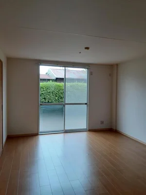 のマンスリーマンション・ウィークリーマンション「エルディムヒラタ 1D・洋室(No.1249066)」メイン画像