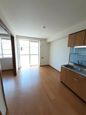 早島駅（岡山県）のマンスリーマンション・ウィークリーマンション「サンライズ　オアシスＢ 201・洋室(No.1249149)」メイン画像