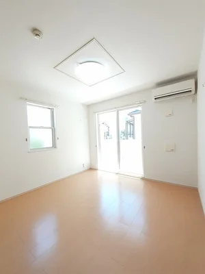 のマンスリーマンション・ウィークリーマンション「ルミエール 101・洋室(No.1249198)」メイン画像