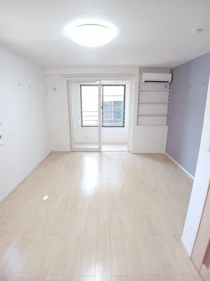 のマンスリーマンション・ウィークリーマンション「Ｇｒａｃｅ（グラース） 201・洋室(No.1249212)」メイン画像