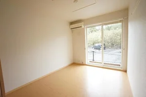 福岡県のマンスリーマンション・ウィークリーマンション「ベル・コリーヌⅢ 102・洋室(No.1249248)」メイン画像