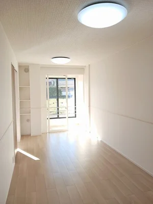 のマンスリーマンション・ウィークリーマンション「エアリーみとよ　Ⅰ 102・洋室(No.1249309)」メイン画像