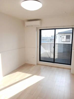 のマンスリーマンション・ウィークリーマンション「エアリーみとよ　Ⅱ 203・洋室(No.1249317)」メイン画像