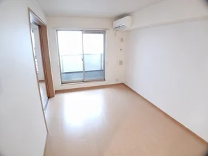 のマンスリーマンション・ウィークリーマンション「カーサフェリーチェ 202・洋室(No.1249344)」メイン画像