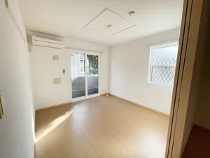 鬼塚駅（佐賀県）のマンスリーマンション・ウィークリーマンション「サニーガーデンＡ 101・洋室(No.1249423)」メイン画像