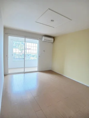 のマンスリーマンション・ウィークリーマンション「グレイスフル　ヴィラ　ＫⅡ 102・洋室(No.1249428)」メイン画像