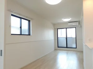 のマンスリーマンション・ウィークリーマンション「レンブランサ２１ 203・洋室(No.1249526)」メイン画像