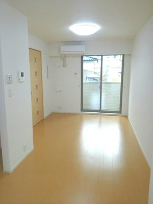 のマンスリーマンション・ウィークリーマンション「ウィステリアガーデンⅠ 101・洋室(No.1249748)」メイン画像