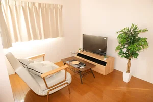 富山県の株式会社TOCORO.のマンスリーマンション・ウィークリーマンション「広々1LDK!4名まで可！Wifi駐車場無料✨家具家電TM56 303(No.1249910)」メイン画像