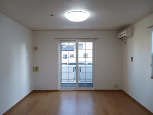 のマンスリーマンション・ウィークリーマンション「フェアリーローズ 103・洋室(No.1250094)」メイン画像