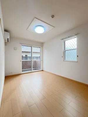 牧之原市のマンスリーマンション・ウィークリーマンション「サンリッチ牧之原Ⅲ 101・洋室(No.1250222)」メイン画像