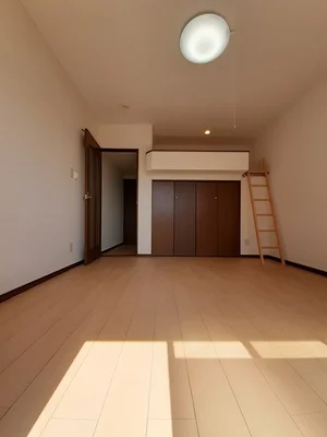 のマンスリーマンション・ウィークリーマンション「アゼリア　ＨＡＧＡ　Ｂ 202・洋室(No.1250327)」メイン画像