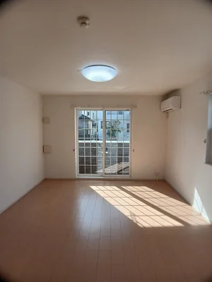 のマンスリーマンション・ウィークリーマンション「メモリア　イルミナンテ 102・洋室(No.1250342)」メイン画像